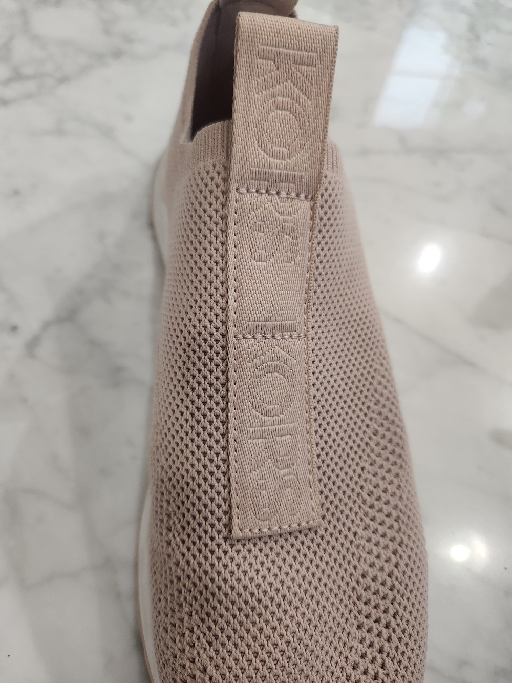 Michael Kors Knit Slip-On Sneakers in Blush Pink and White, LIKE NEW! - Picture 4 of 4
